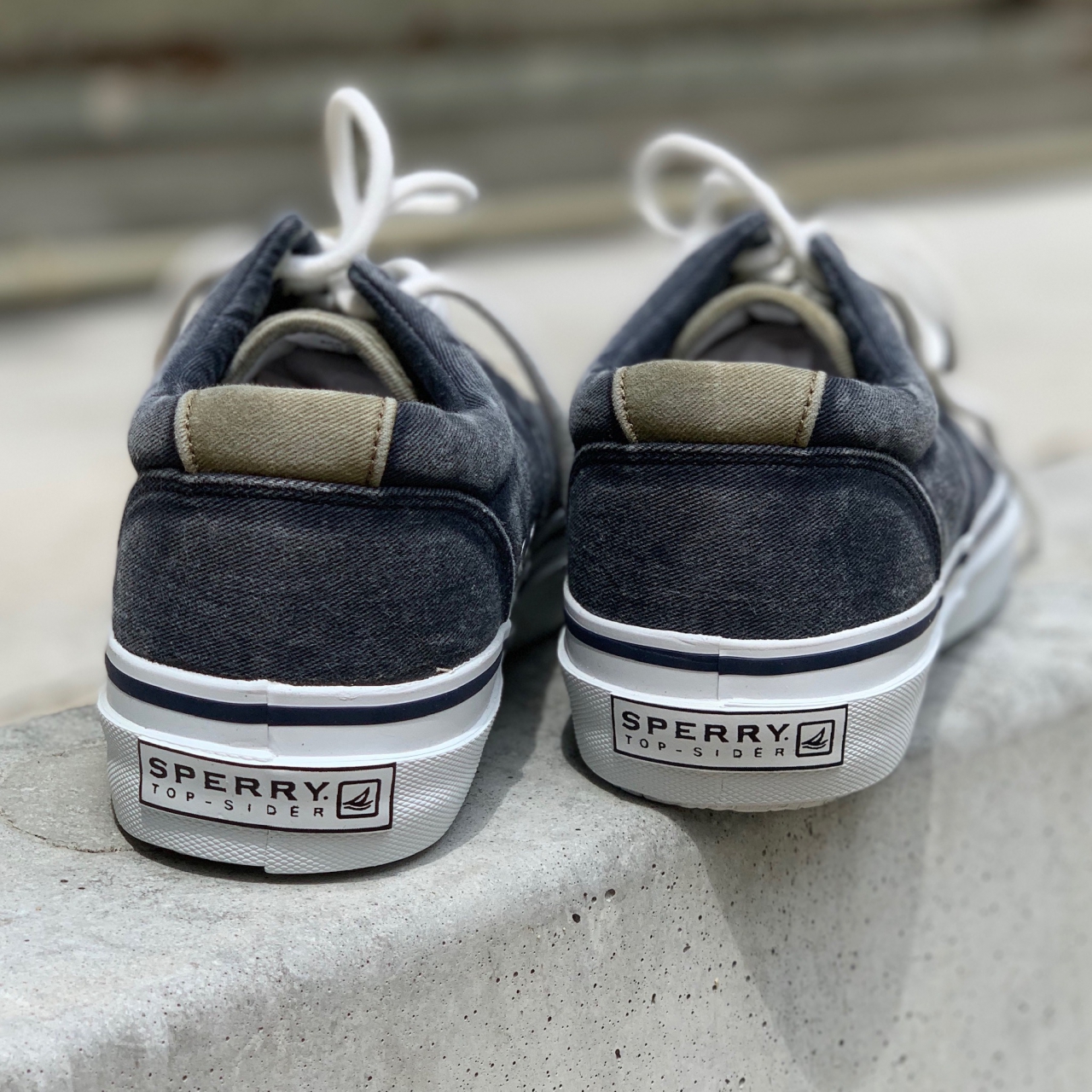 DEADSTOCK 
